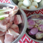 Cách nấu thịt kho tàu với trứng vịt cho cả nhà ăn hoài không ngán